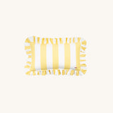 another mondaen Outdoor Kissen Erich Ruffled Charm Yellow rechteckiges – gestreiftes Designkissen in gelb-Weiß mit handgefertigter Rüschenkante aus der VACANCES Kollektion
