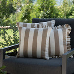 Outdoor Kissen Set in der Farbe Taupe von another mondaen auf Gartenlounge – Designkissen für Terrasse und Balkon