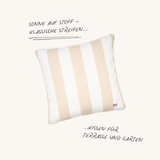 Outdoor Zierkissen Classic Stripes in Beige und Weiß von another mondaen mit wetterfestem Stoff für Terrasse, Balkon und Garten
