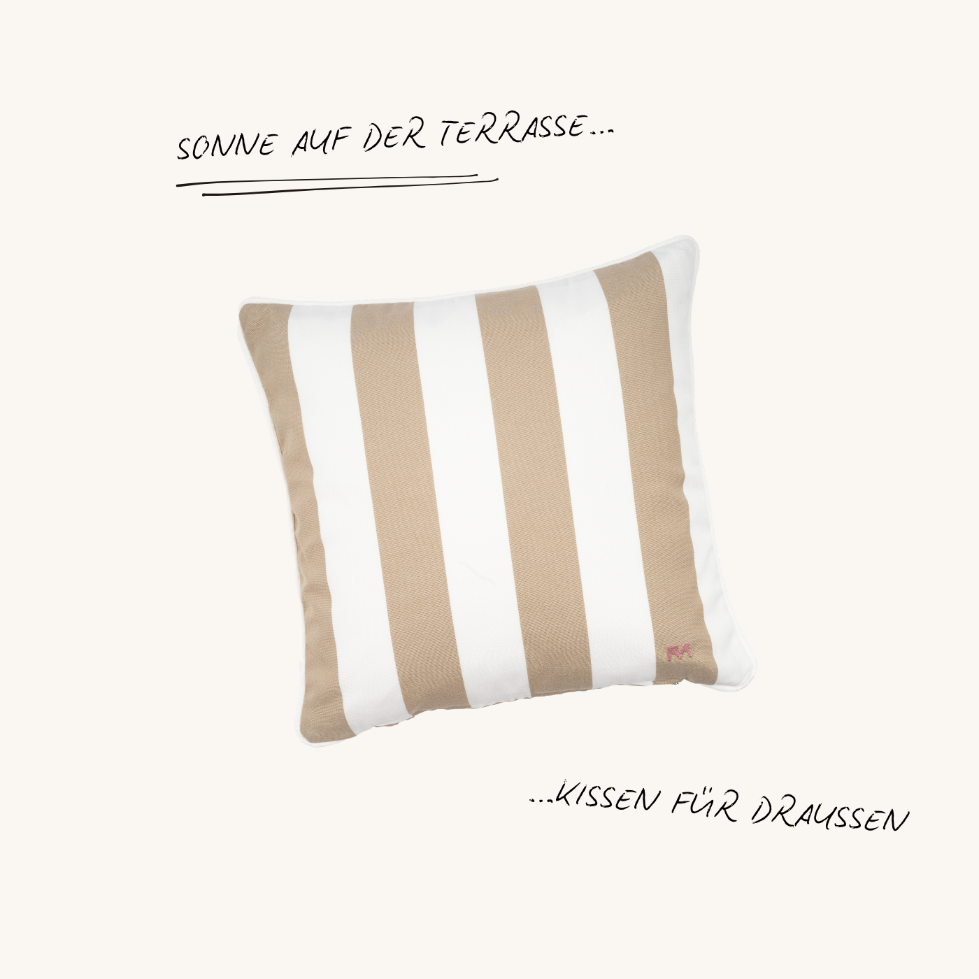 Rechteckiges Outdoor Zierkissen Classic Stripes in Beige und Weiß von another mondaen mit wetterfestem Stoff für Terrasse, Balkon und Garten