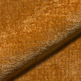 Nahaufnahme des Teddystoffs in gelb mit dichter, weicher Struktur – hochwertiges Gewebe der Monochrom Teddy Kissen von another mondaen.